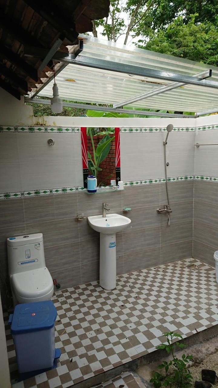 Vuonthuguesthousegarden Kon Tum Екстер'єр фото